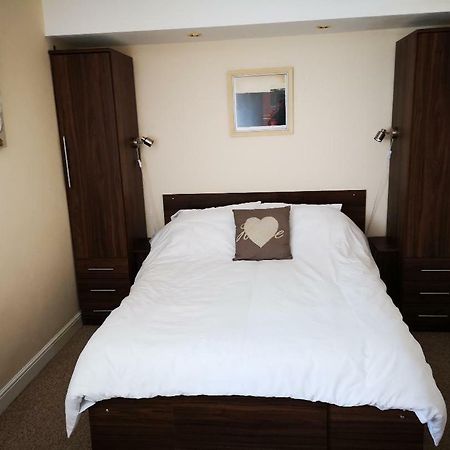 Contemporary Cottage Holidays Бридлингтън Екстериор снимка